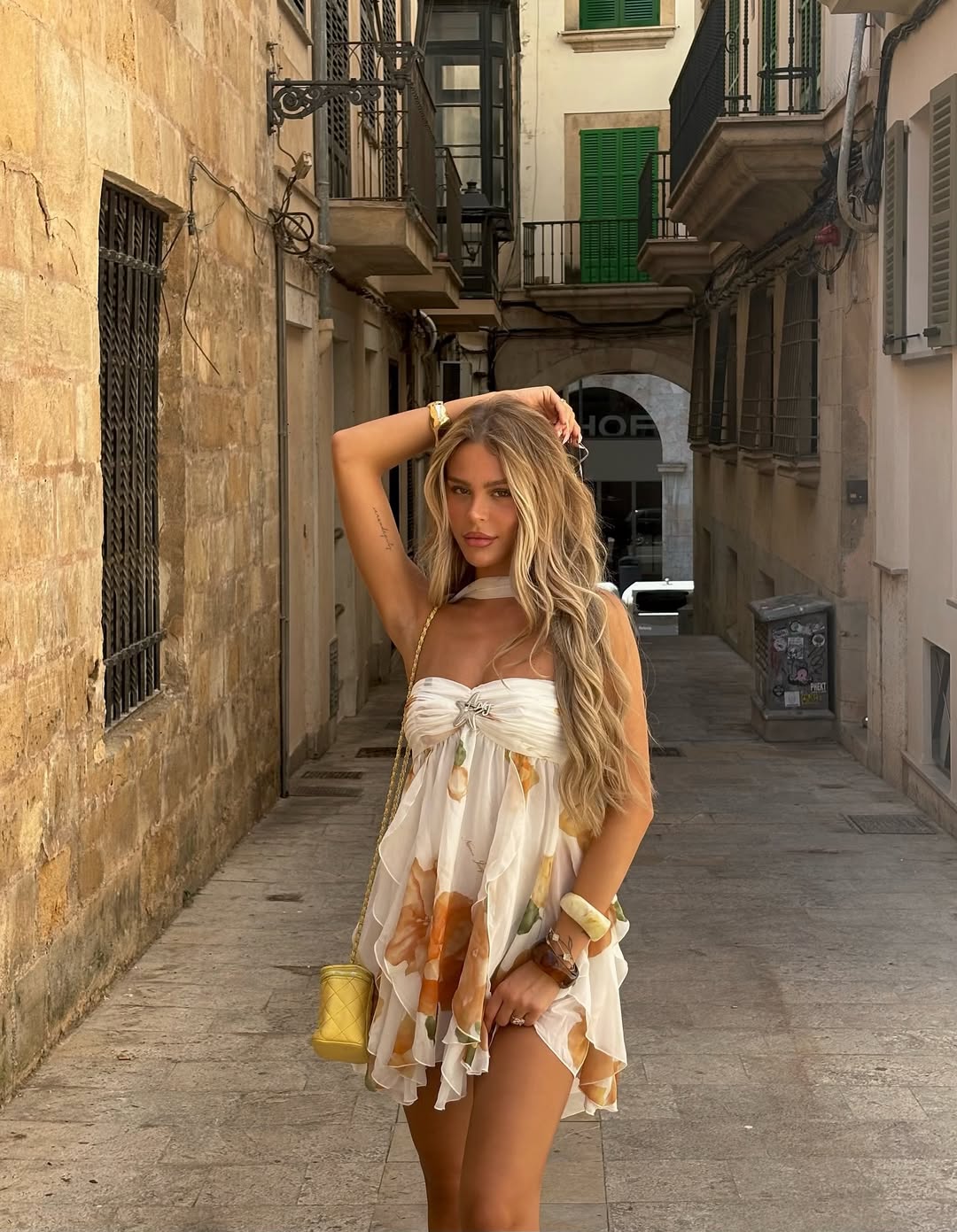 Toronto Couture™ | Halter Neck Ruffled Mini Dress