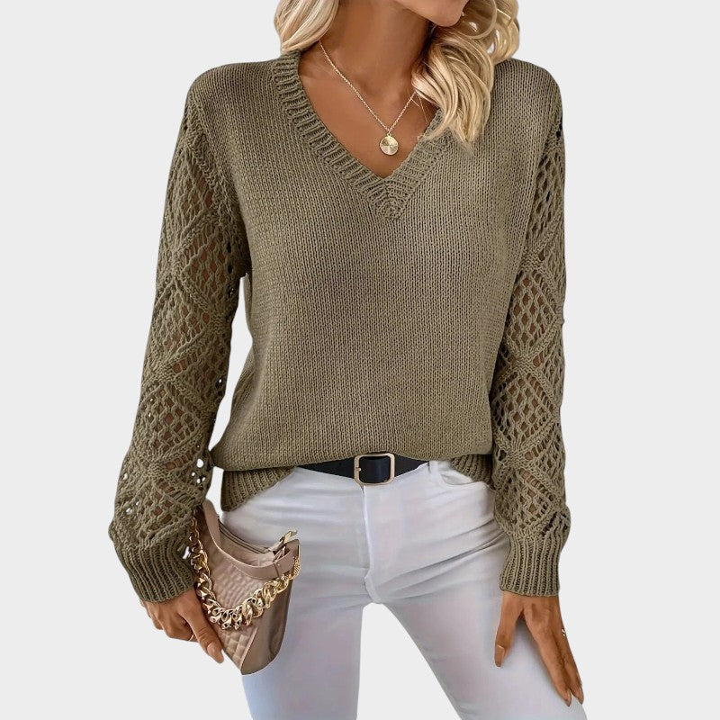 Anikka - Classic Knitted Top